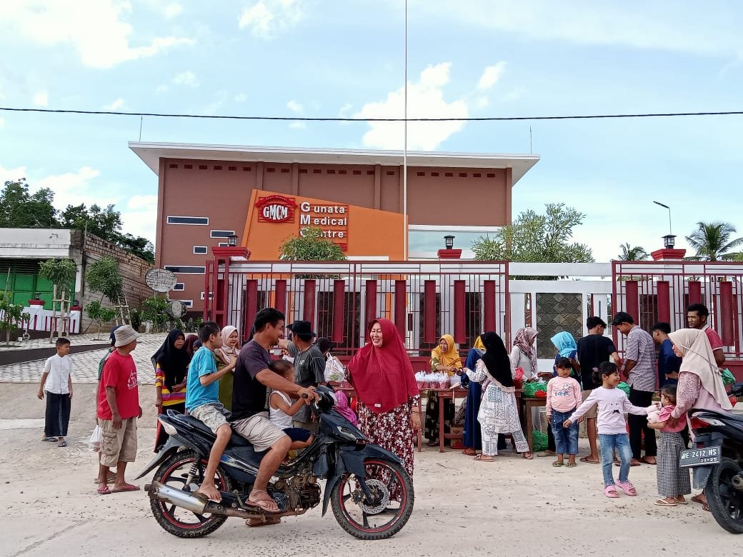 Berbagai Saat Bulan Puasa, Dusun Tanjung Sari Desa Gedung Boga Bagikan Takjil Gratis