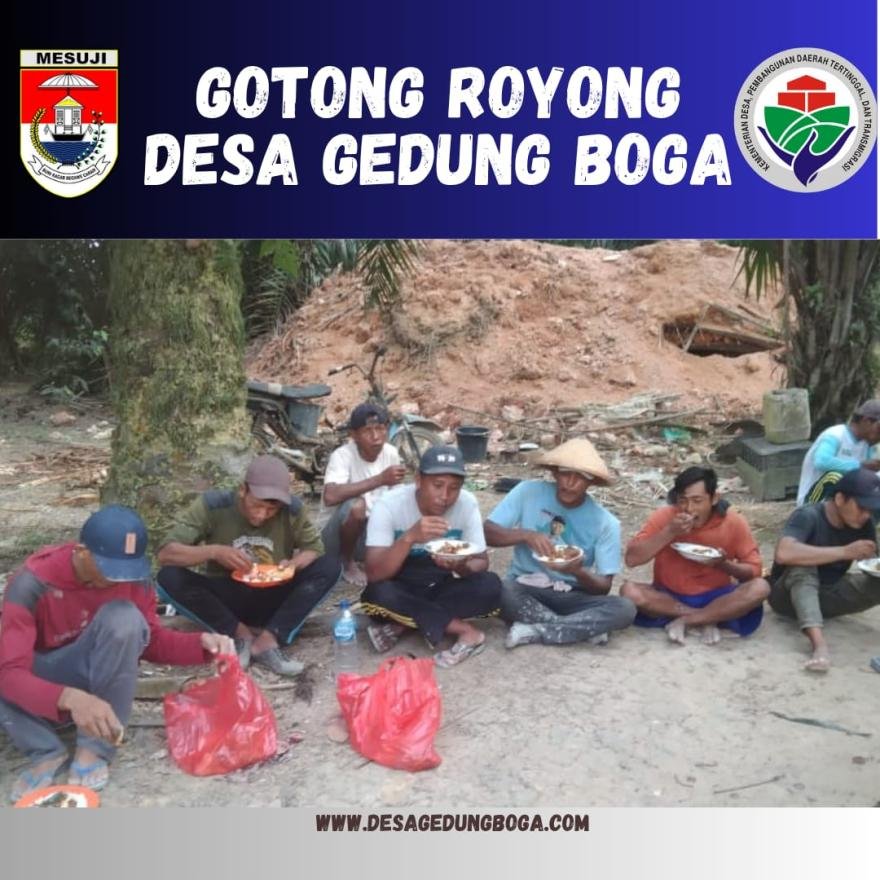Gotong Royong dan ibu Kepala Desa Gedung Boga menghadiri acara di ponpes darunnajah